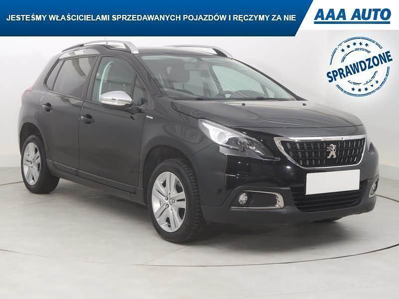 Używany Peugeot 2008 2017 Czarny SUV