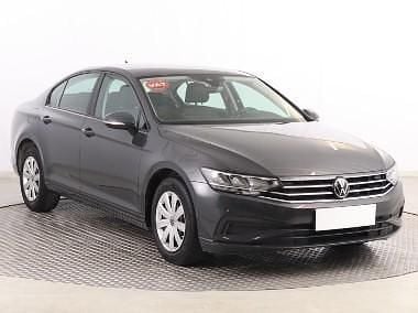 Szary Używany 2021 VW Passat Sedan/Limuzyna | 69 999 zł (Dobra cena) - Obraz 1/4