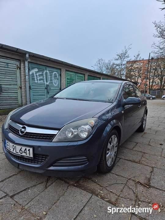 Używany 2009 Opel Astra GTC Hatchback | 10 000 zł (Dobra cena) - Obraz 1/4