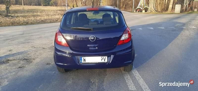 Używany Opel Corsa 2010 Granatowy Hatchback