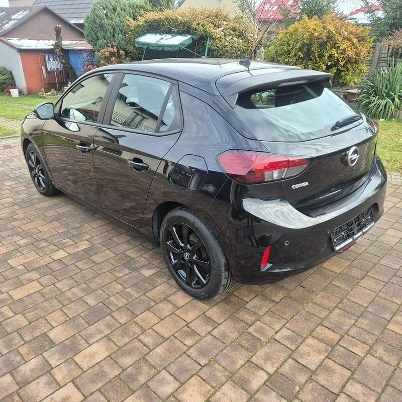 Używany Opel Corsa 75 KM (55 kW) 2021 Czarny Hatchback