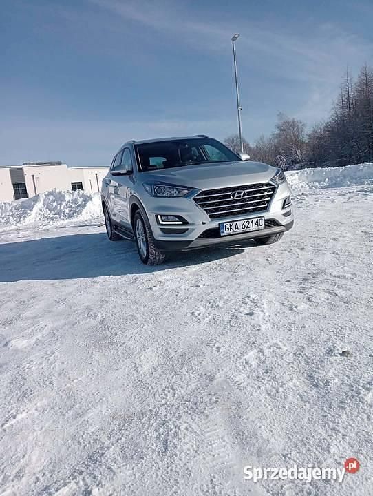 Używany Hyundai Tucson 2019 Srebrny SUV