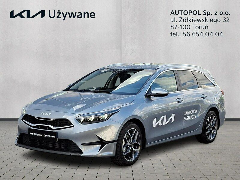 Szary Używany 2025 Kia Ceed Kombi | 121 900 zł - Obraz 1/4