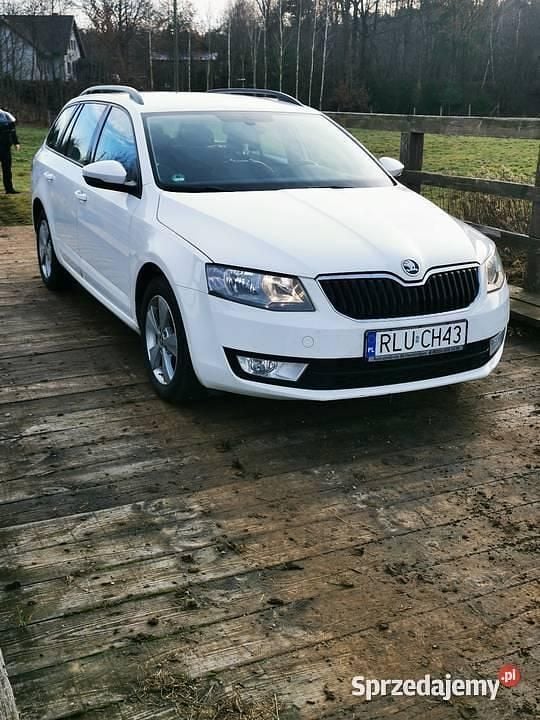 Używany Skoda Octavia 2013 Biały Kombi