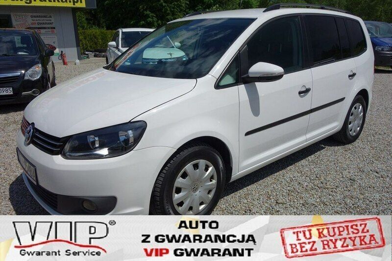 Biały Używany 2011 VW Touran Minivan | 34 800 zł (Drogi) - Obraz 1/4