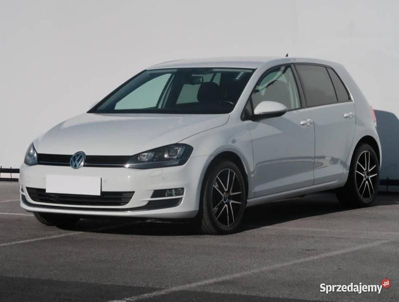 Używany VW Golf VII 2014 Biały Hatchback