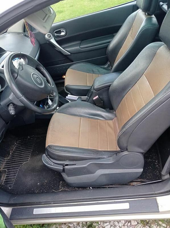 Używany Renault Mégane Cabriolet 2008 Żółtozłoty Kabriolet