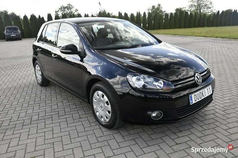 Czarny (metalik) Używany 2009 VW Golf VI Hatchback | 18 900 zł (Uczciwa cena) - Obraz 1/4