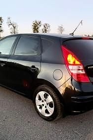 Używany Hyundai i30 104 KM (76 kW) 2009 Czarny Hatchback