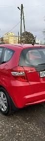 Używany Honda Jazz 90 KM (66 kW) 2011 Czerwony Hatchback