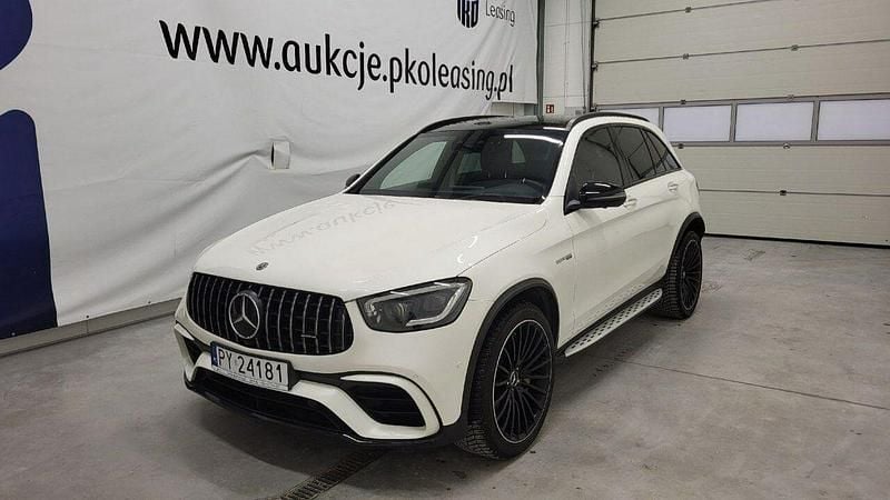 Biały (metalik) Używany 2019 Mercedes GLC63 AMG AMG SUV | 250 000 zł - Obraz 1/4