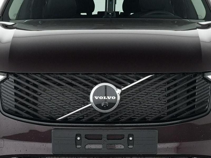 Używany Volvo XC90 Plus 2025 Czerwony SUV