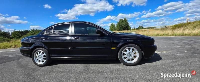Czarny Używany 2003 Jaguar X-type Sedan/Limuzyna | 7500 zł - Obraz 1/4
