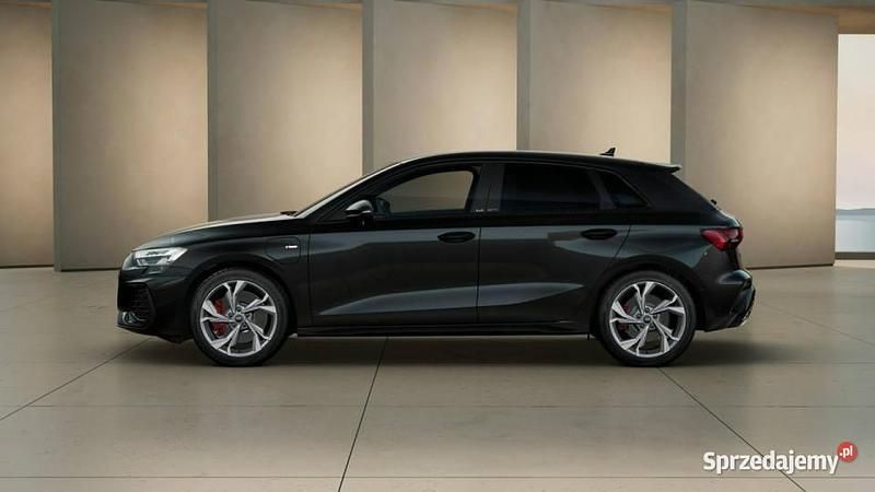 Używany Audi A3 Sportback e-tron Ambiente 2025 Czarny Hatchback
