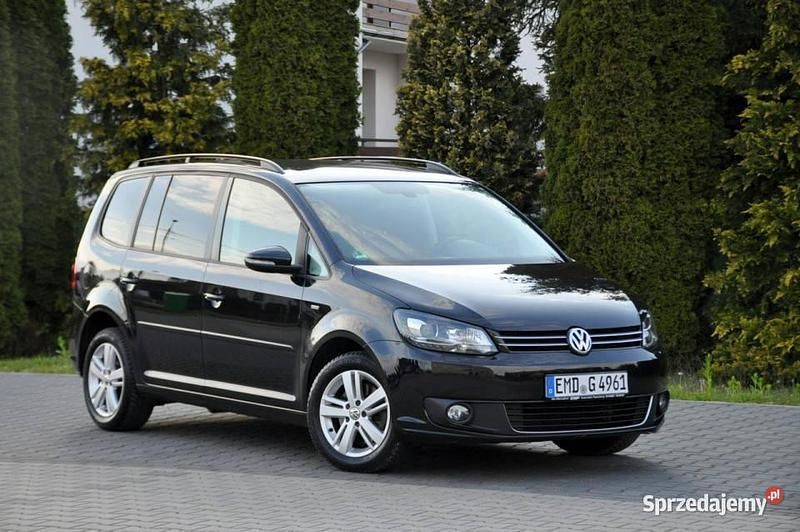 Używany VW Touran Match 140 KM (102 kW) 2012 Czarny Minivan