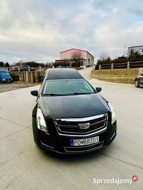 Czarny Używany 2014 Cadillac XTS Sedan/Limuzyna | 185 000 zł - Obraz 1/4