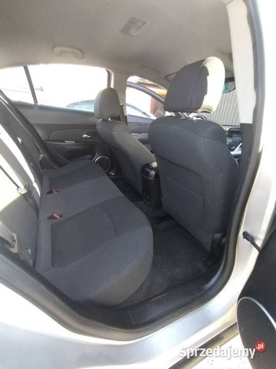 Srebrny Używany 2011 Chevrolet Cruze Sedan/Limuzyna | 12 000 zł (Dość drogi) - Obraz 1/4