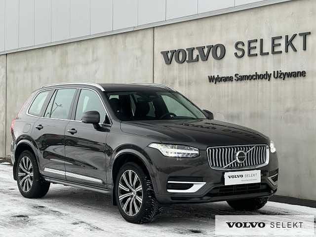 Używany Volvo XC90 235 KM (172 kW) 2024 Szary SUV