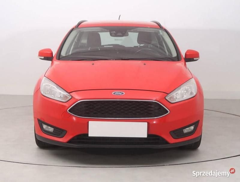 Czerwony Używany 2015 Ford Focus Kombi | 16 999 zł (Uczciwa cena) - Obraz 1/4