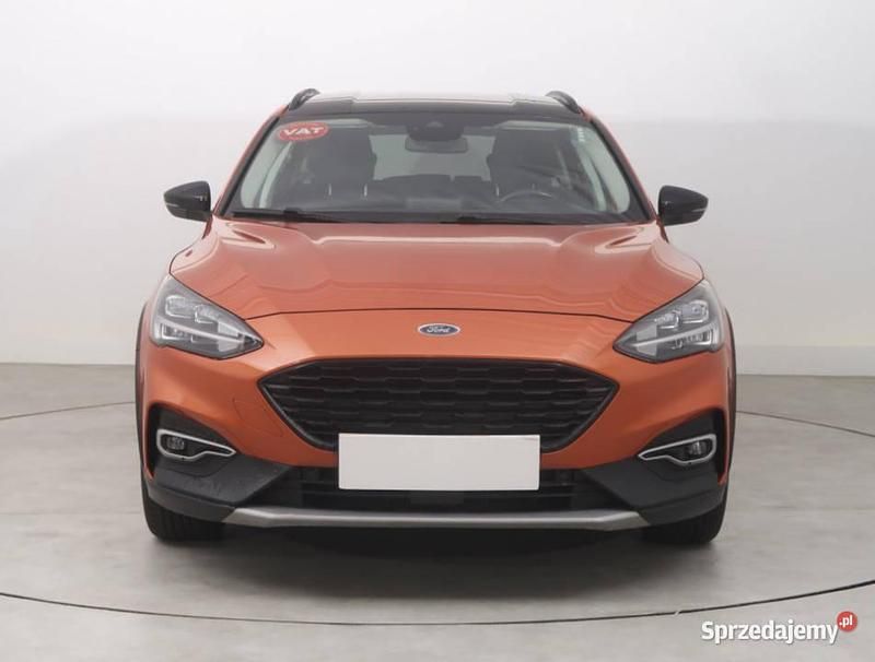 Pomarańczowy Używany 2019 Ford Focus Kombi | 49 999 zł (Drogi) - Obraz 1/4