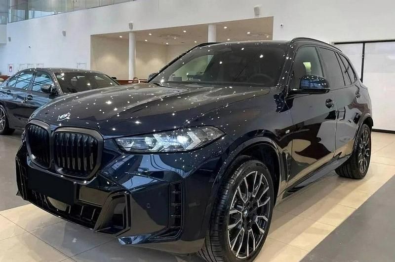 Czarny (metalik) Nowe 2025 BMW X5 SUV | 387 625 zł (Uczciwa cena) - Obraz 1/4