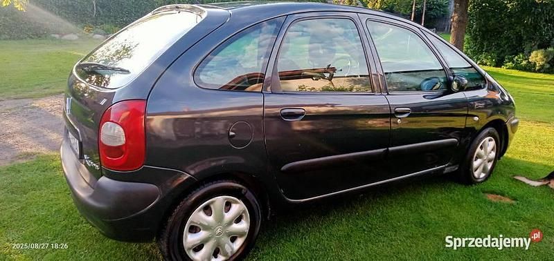 Używany 2002 Citroën Xsara Picasso Minivan | 2600 zł (Uczciwa cena) - Obraz 1/4