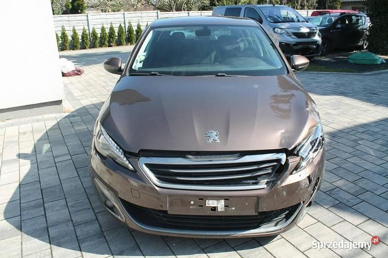 Brązowy Używany 2014 Peugeot 308 Hatchback | 14 900 zł - Obraz 1/4