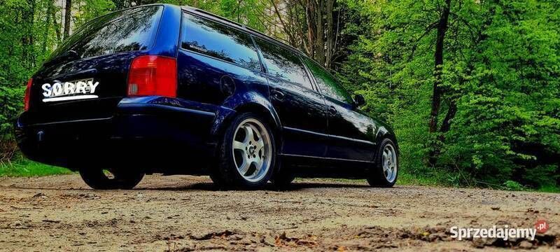 Granatowy Używany 1999 VW Passat Kombi | 6200 zł (Drogi) - Obraz 1/4