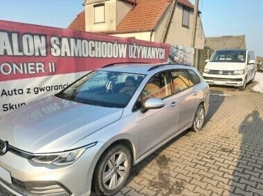 Inny kolor Używany 2021 VW Golf VIII Kombi | 65 900 zł (Uczciwa cena) - Obraz 1/4