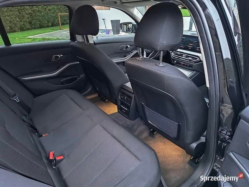 Używany BMW 320 190 KM (139 kW) 2022