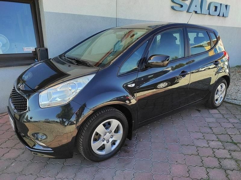 Używany Kia Venga 90 KM (66 kW) 2016 Czarny Hatchback