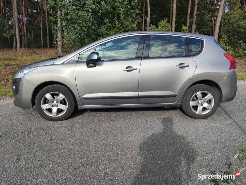 Brązowy Używany 2011 Peugeot 3008 Minivan | 22 000 zł (Dość drogi) - Obraz 1/4