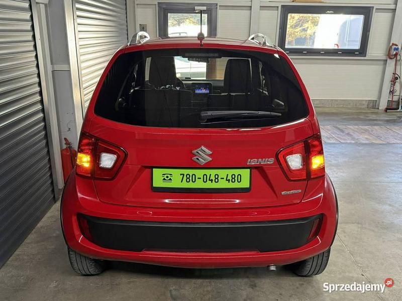 Używany Suzuki Ignis 90 KM (66 kW) 2017 Czerwony Hatchback