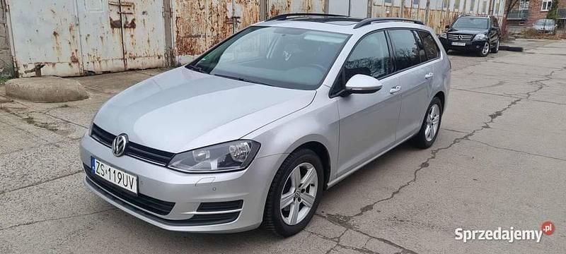 Używany VW Golf VII 2014 Srebrny Kombi