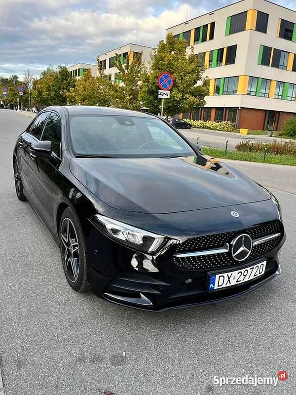 Używany 2022 Mercedes A200 AMG line | 105 900 zł (Uczciwa cena) - Obraz 1/4