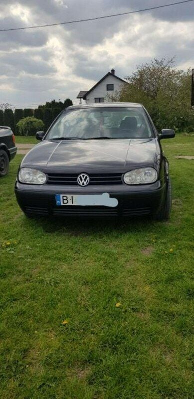 Czarny (metalik) Używany 2001 VW Golf IV Hatchback | 5000 zł (Uczciwa cena) - Obraz 1/4