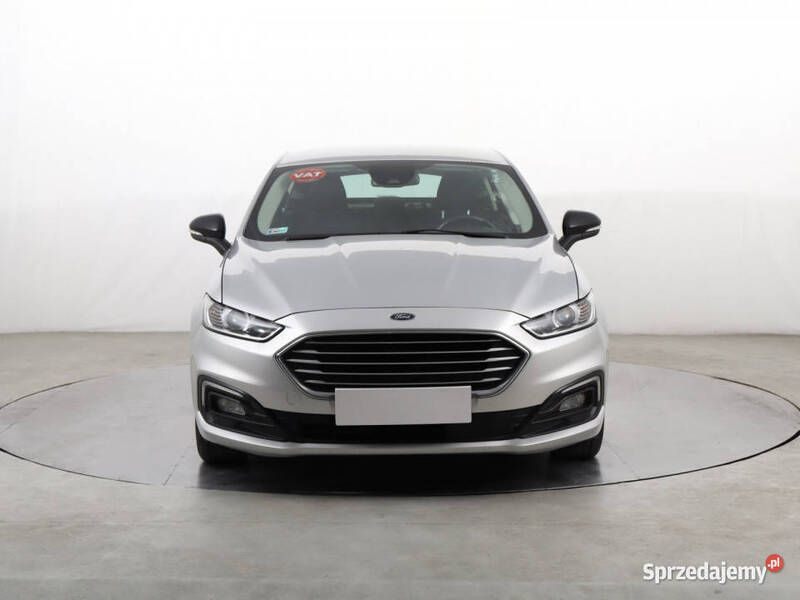 Srebrny Używany 2019 Ford Mondeo Hatchback | 49 999 zł (Dobra cena) - Obraz 1/4