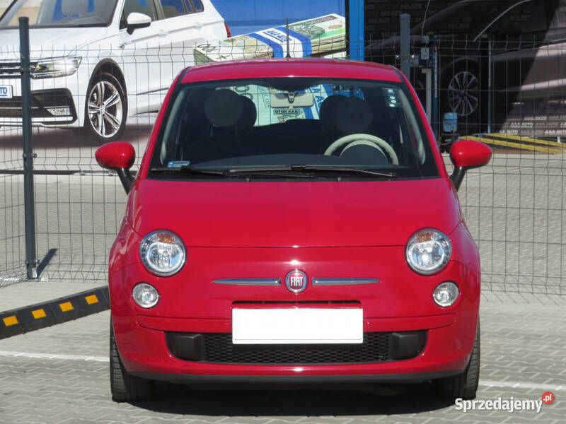 Czerwony Używany 2015 Fiat 500 Hatchback | 40 000 zł (Uczciwa cena) - Obraz 1/4