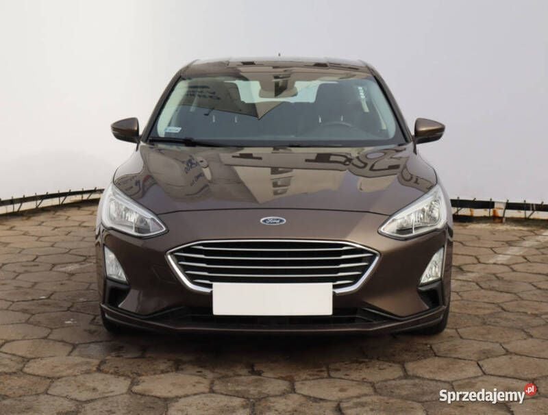Brązowy Używany 2018 Ford Focus Hatchback | 42 999 zł (Dobra cena) - Obraz 1/4
