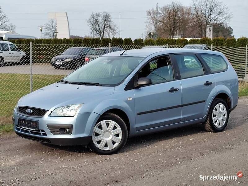 Używany Ford Focus 2005 Niebieski Sedan/Limuzyna