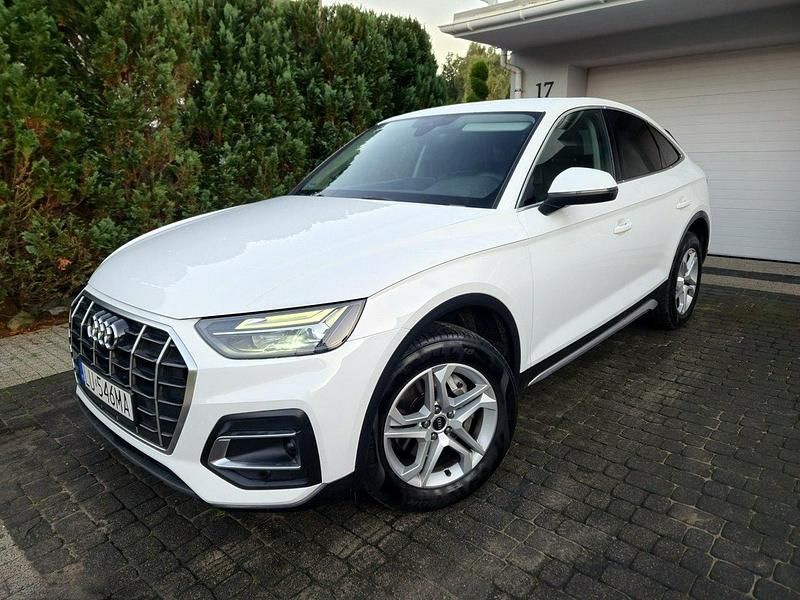 Używany Audi Q5 Sportback 204 KM (150 kW) 2021 Biały SUV