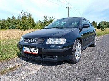 Czarny Używany 2001 Audi A3 Hatchback | 21 000 zł - Obraz 1/4