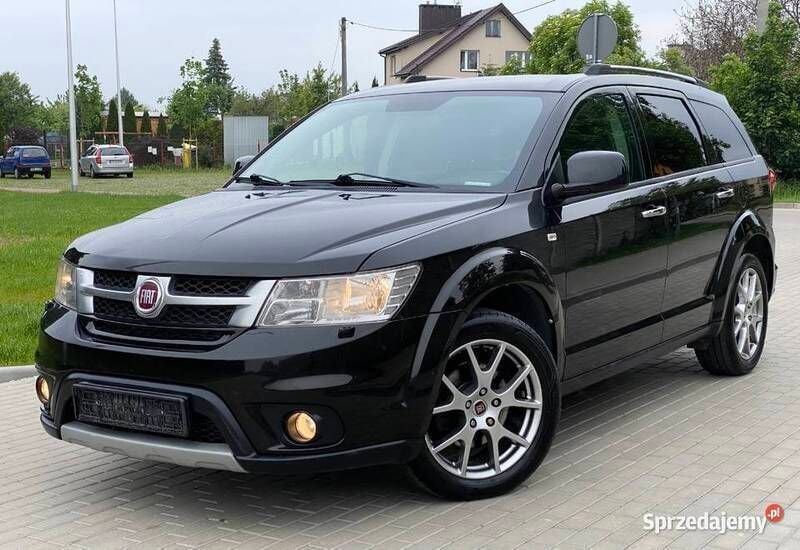 Używany 2013 Fiat Freemont SUV | 36 900 zł (Uczciwa cena) - Obraz 1/4