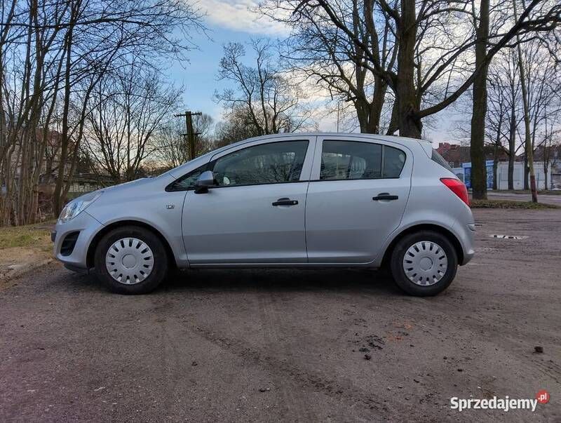Srebrny Używany 2012 Opel Corsa Sedan/Limuzyna | 13 500 zł (Super Cena) - Obraz 1/4