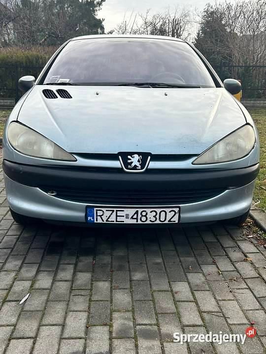 Używany Peugeot 206 2001 Srebrny