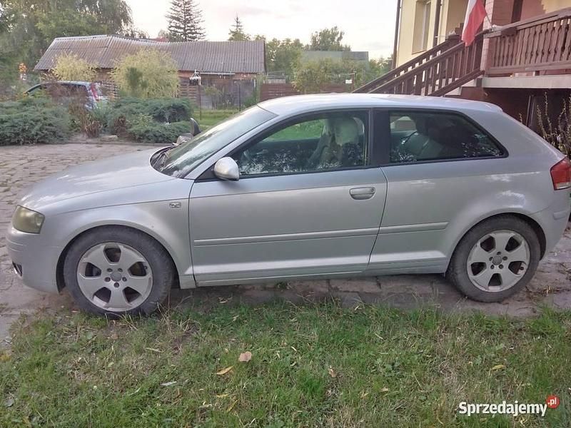 Używany Audi A3 2004 Srebrny Hatchback