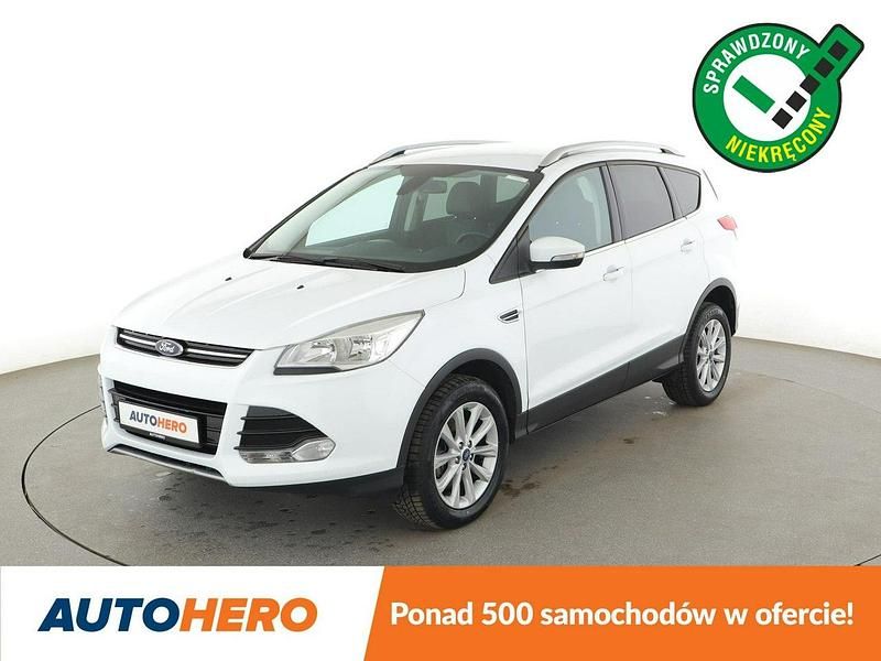 Biały Używany 2015 Ford Kuga SUV | 46 900 zł (Uczciwa cena) - Obraz 1/3