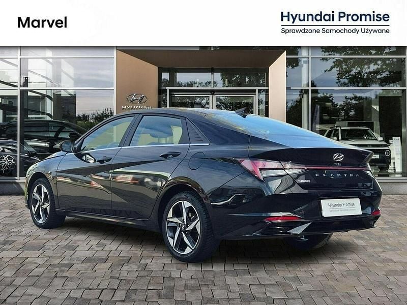 Używany Hyundai Elantra 2023 Czarny Sedan/Limuzyna