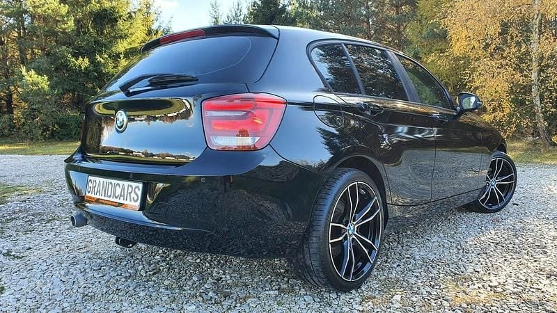 Używany BMW 116 Shadowline 116 KM (85 kW) 2014 Czarny Hatchback
