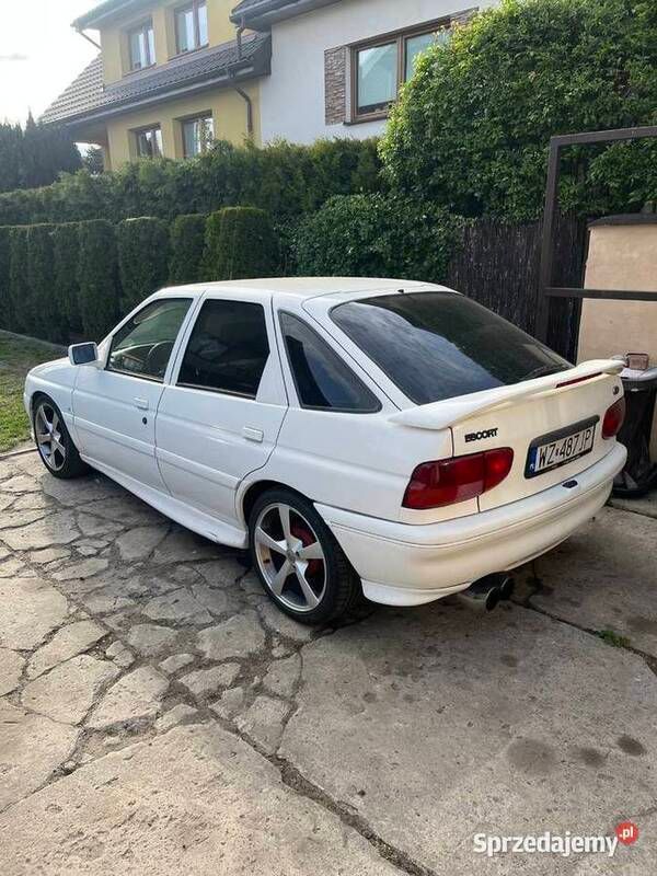 Używany 1993 Ford Escort | 10 000 zł - Obraz 1/4